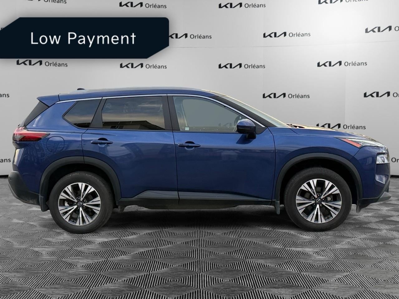 2023 Nissan Rogue AWD SV Moonroof Photo