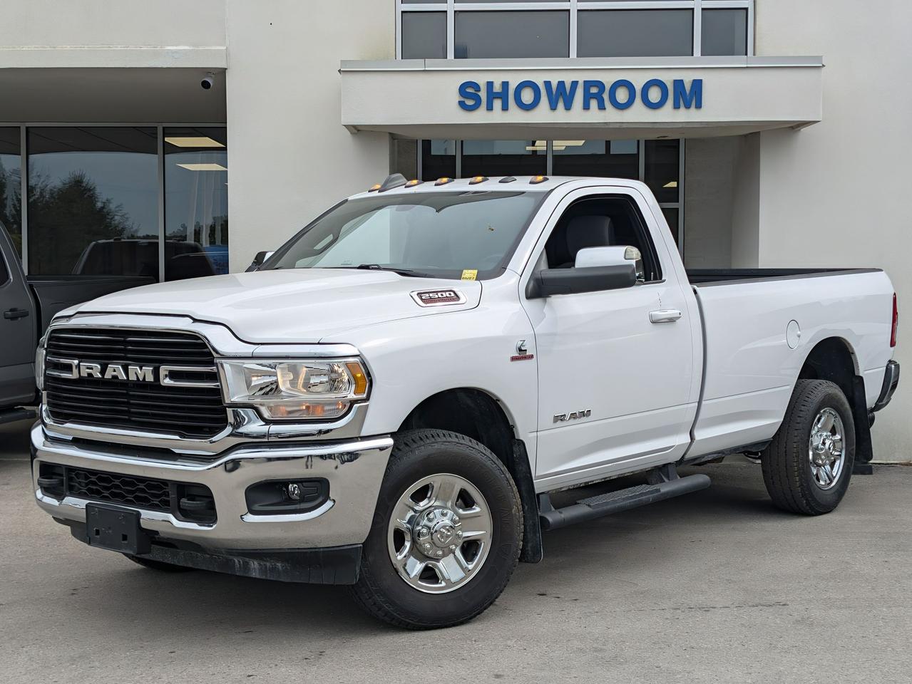 2021 RAM 2500 BIG HORN 4X4 REG CAB 8' BOX Photo