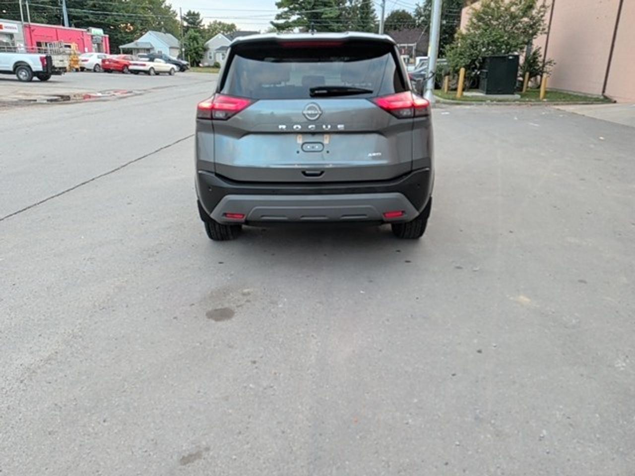 2023 Nissan Rogue S Photo