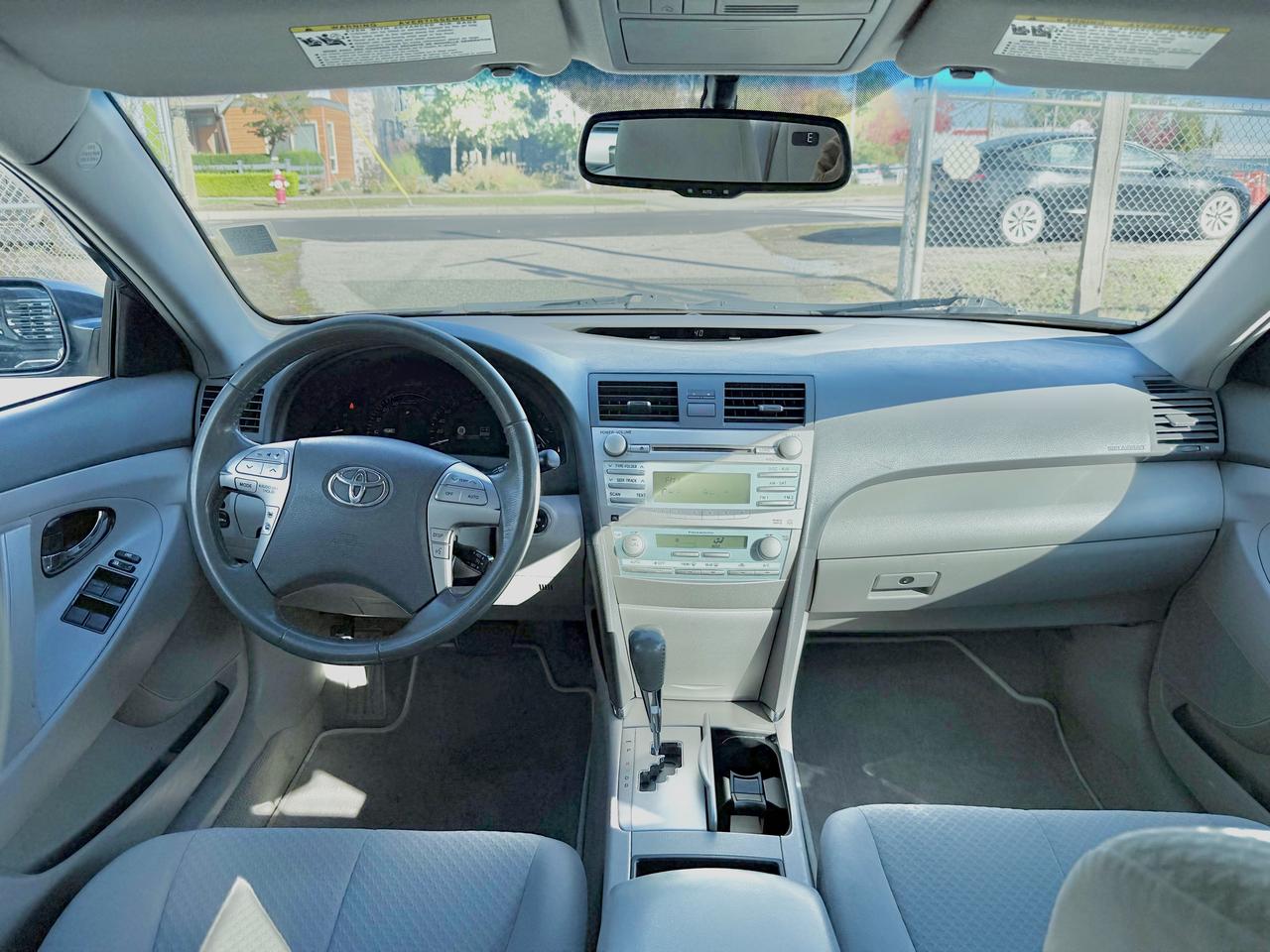 2008 Toyota Camry Hybrid FINANCING AVAILABLE Photo10