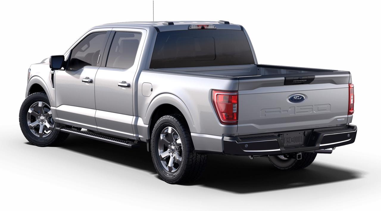 2023 Ford F-150 XLT 4WD SuperCrew 5.5' Box Photo1