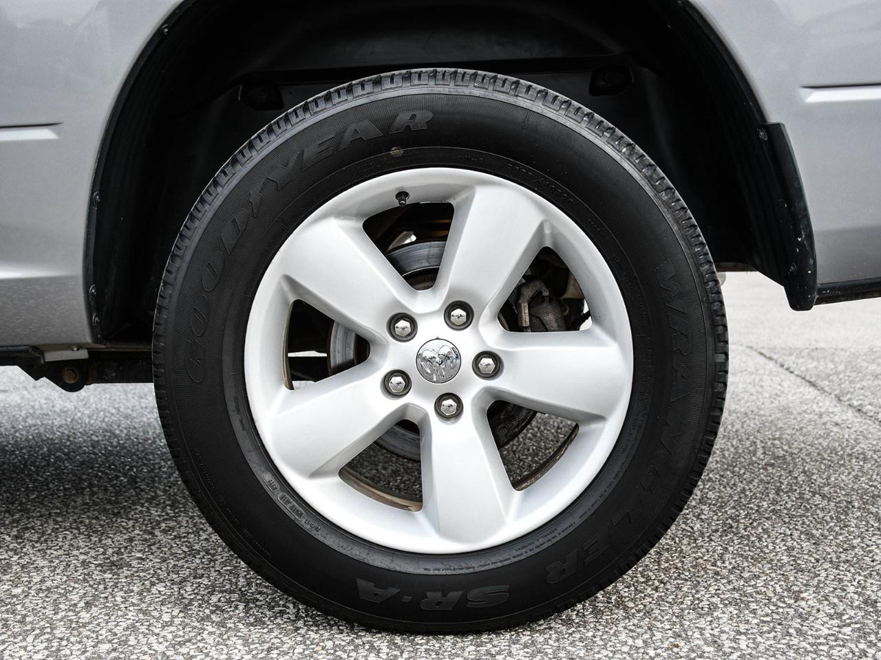 2023 RAM 1500 Classic SLT 4x4 Crew Cab 5'7" Box Photo