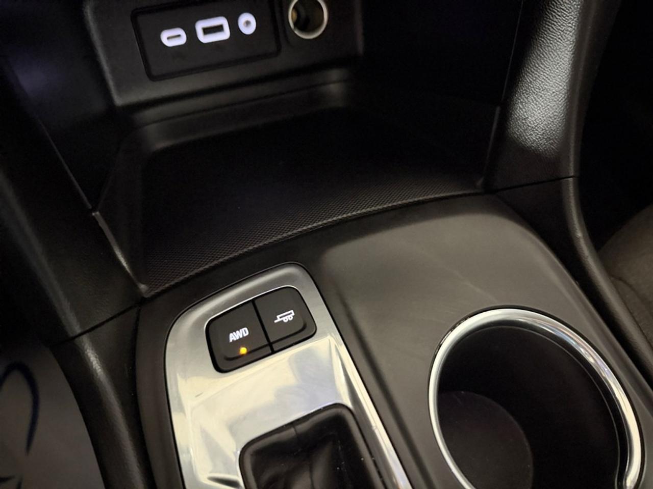2019 Chevrolet Equinox AWD 4DR LT W/2LT Photo