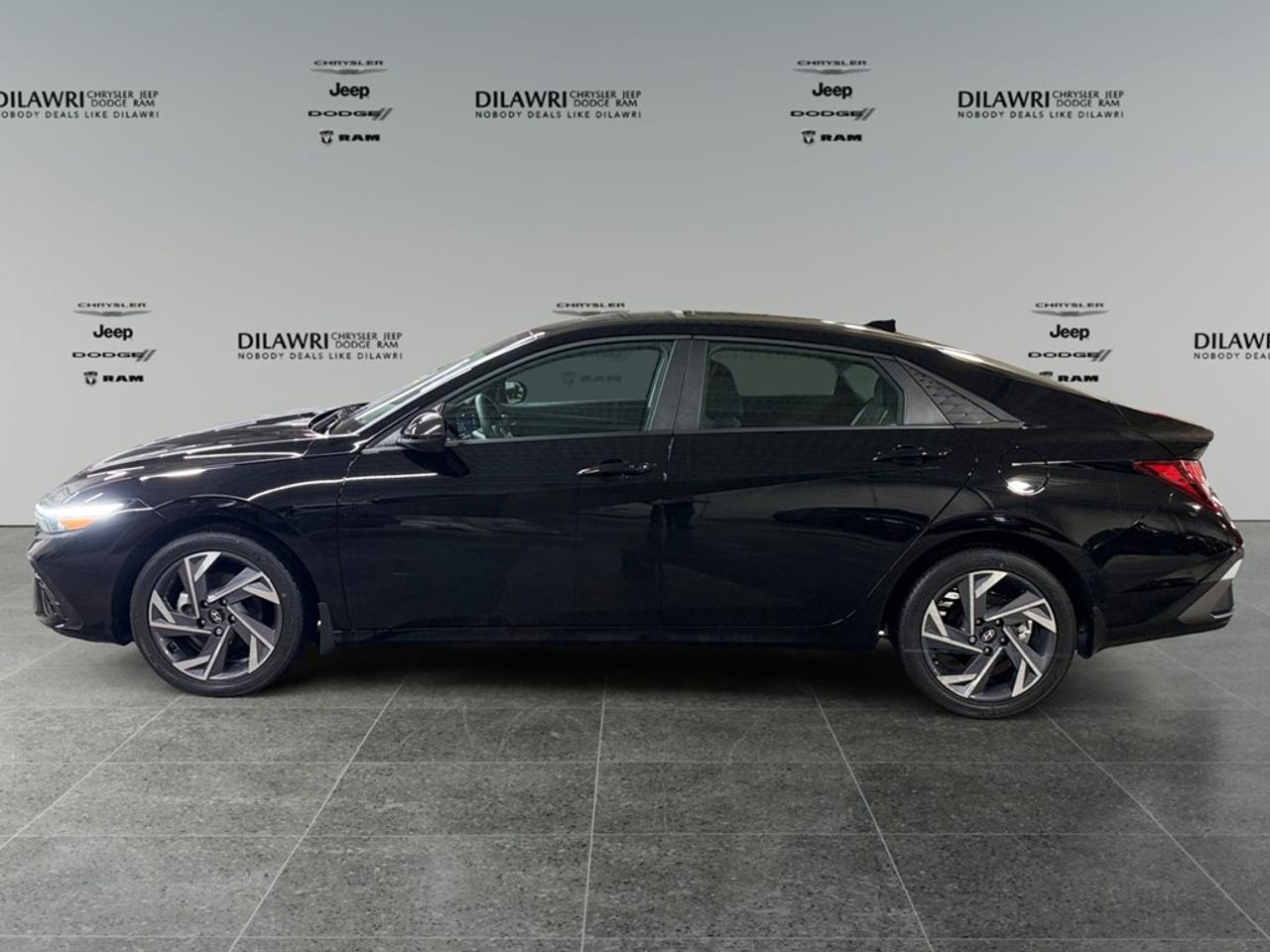 2026 Hyundai Elantra Preferred IVT w/Tech Pkg Photo1