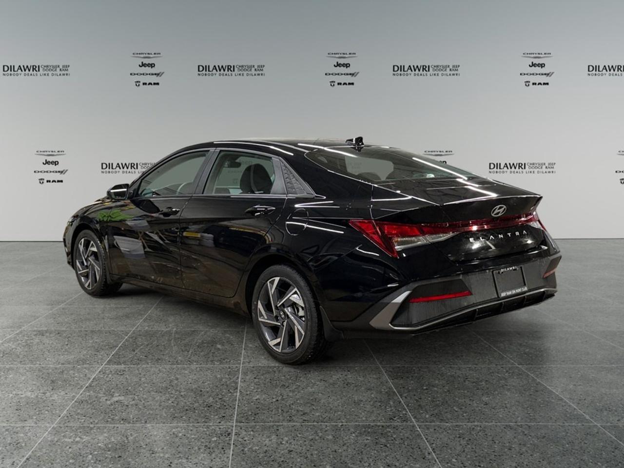 2026 Hyundai Elantra Preferred IVT w/Tech Pkg Photo2