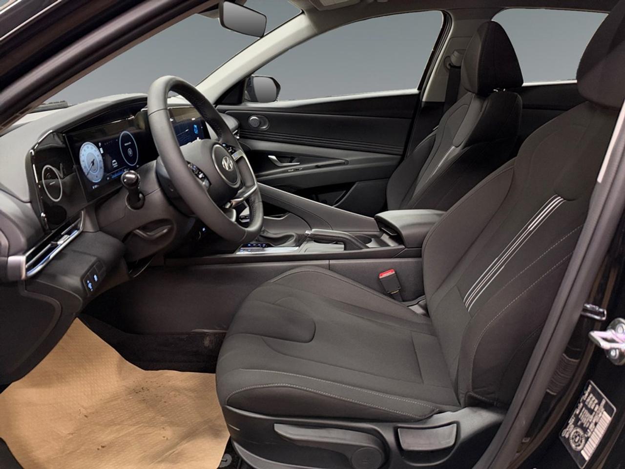 2026 Hyundai Elantra Preferred IVT w/Tech Pkg Photo