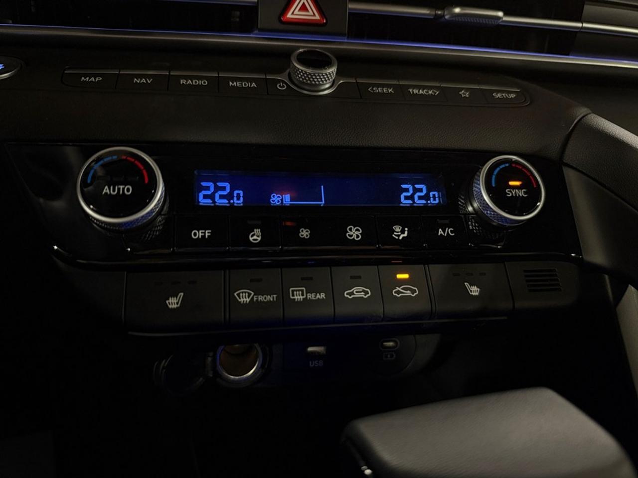2026 Hyundai Elantra Preferred IVT w/Tech Pkg Photo