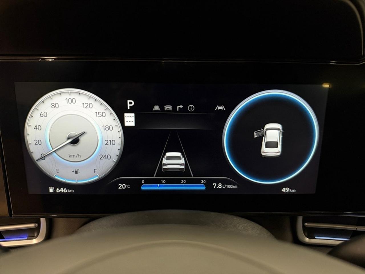 2026 Hyundai Elantra Luxury IVT Photo