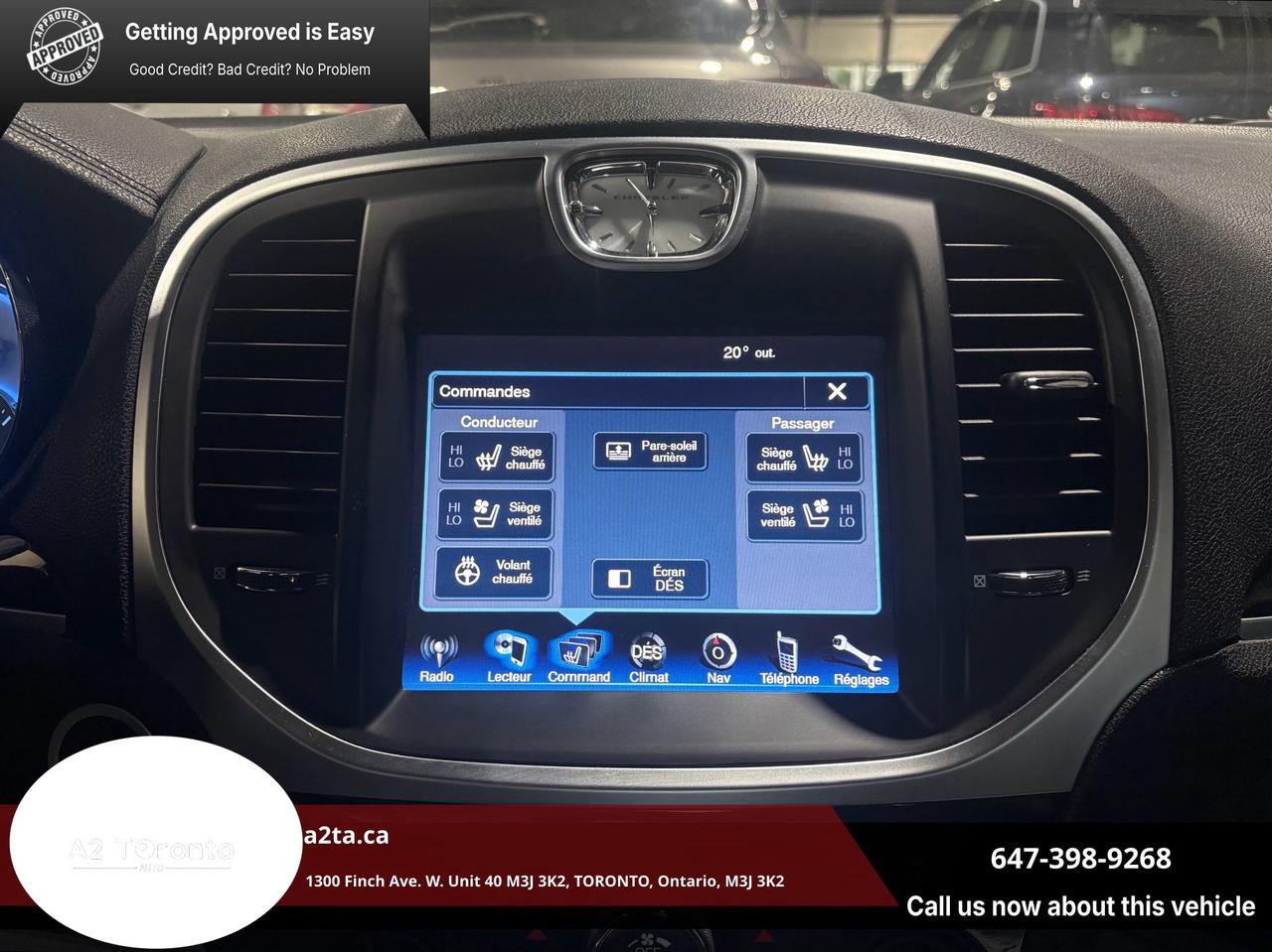 2012 Chrysler 300 4dr Sdn V8 300C AWD Photo