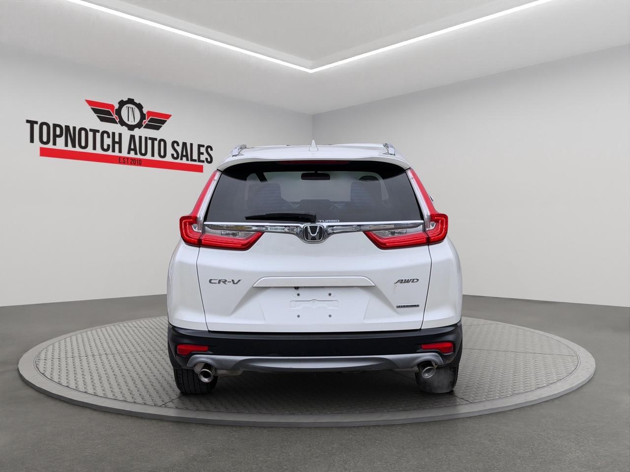 2018 Honda CR-V Touring AWD Photo