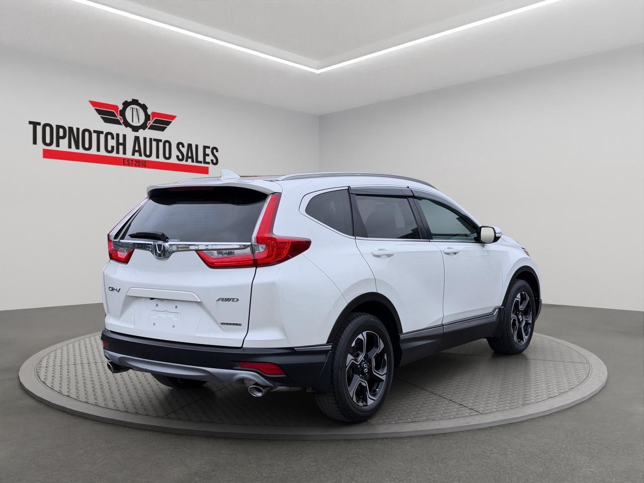 2018 Honda CR-V Touring AWD Photo