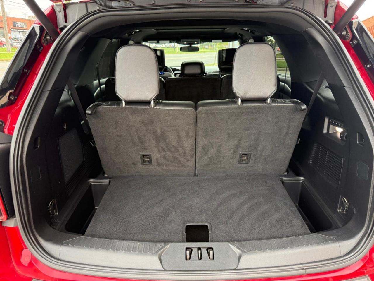 2020 Ford Explorer ST /BANG&OLUFSEN /REAR TV /7 PASS /360 CAM Photo