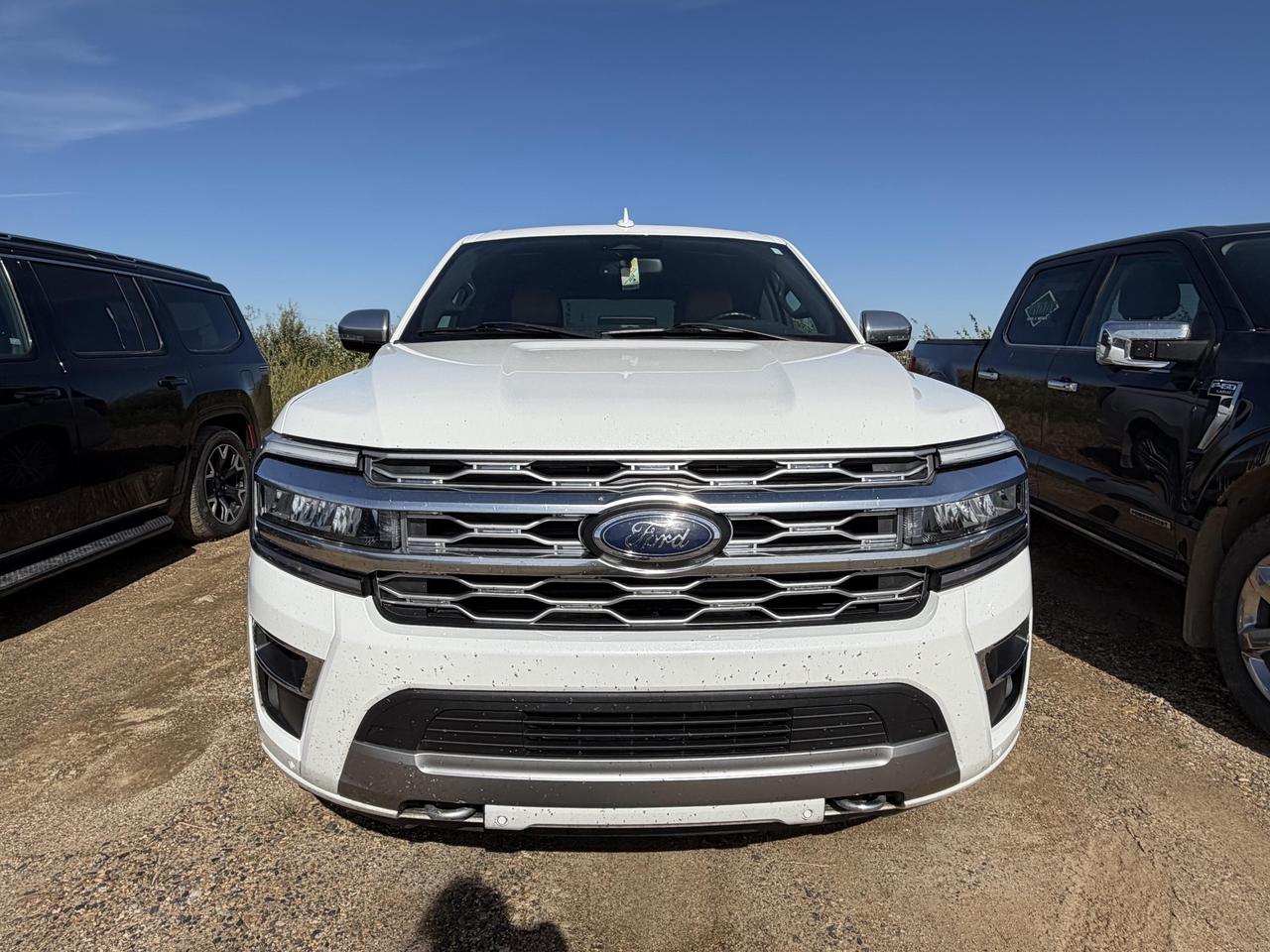 2022 Ford Expedition Platinum Max 3.5L ECOBOOST V6 600A+ Photo1
