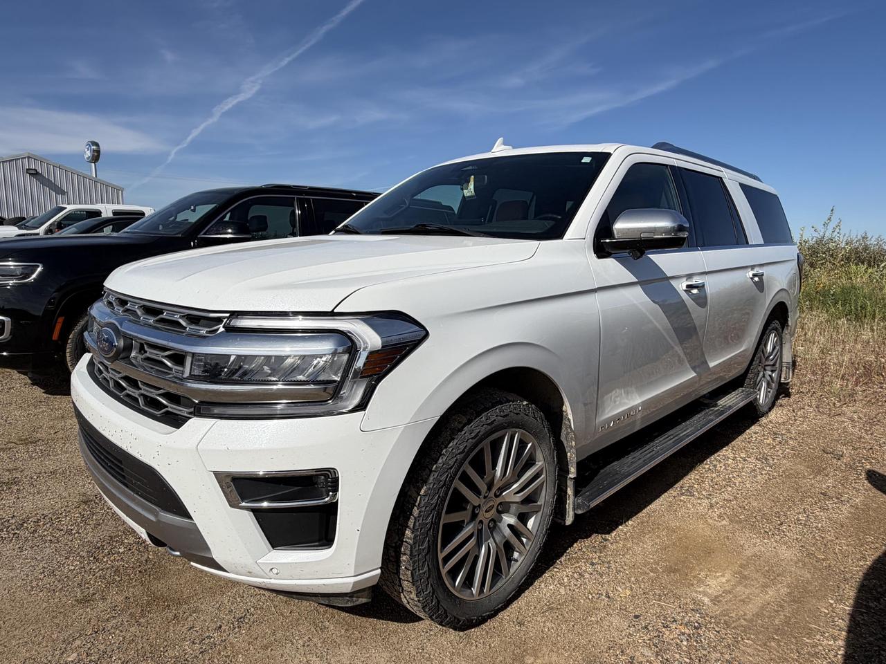 2022 Ford Expedition Platinum Max 3.5L ECOBOOST V6 600A+ Photo2