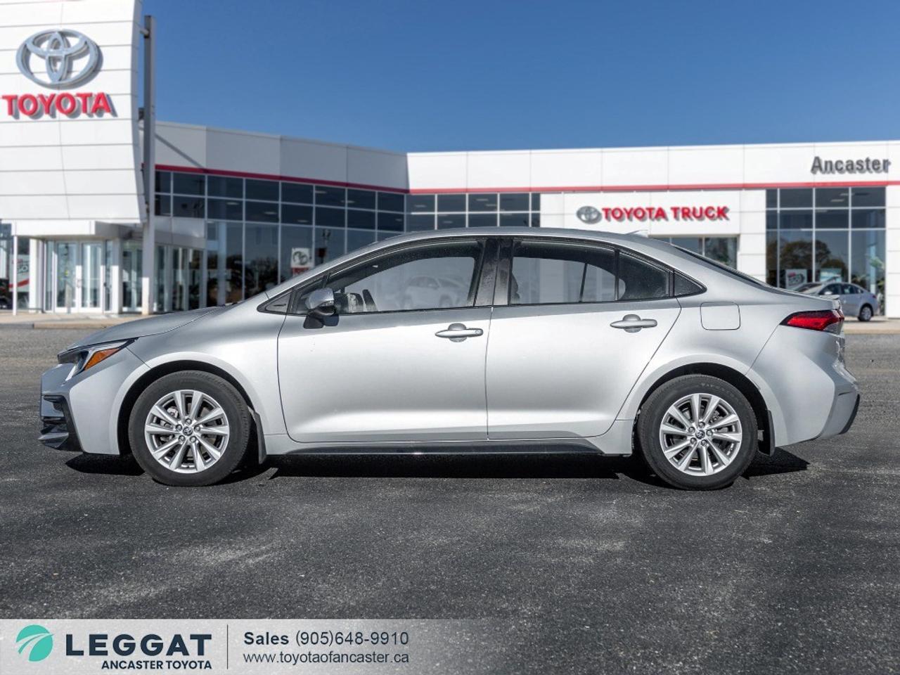 2023 Toyota Corolla SE CVT Photo