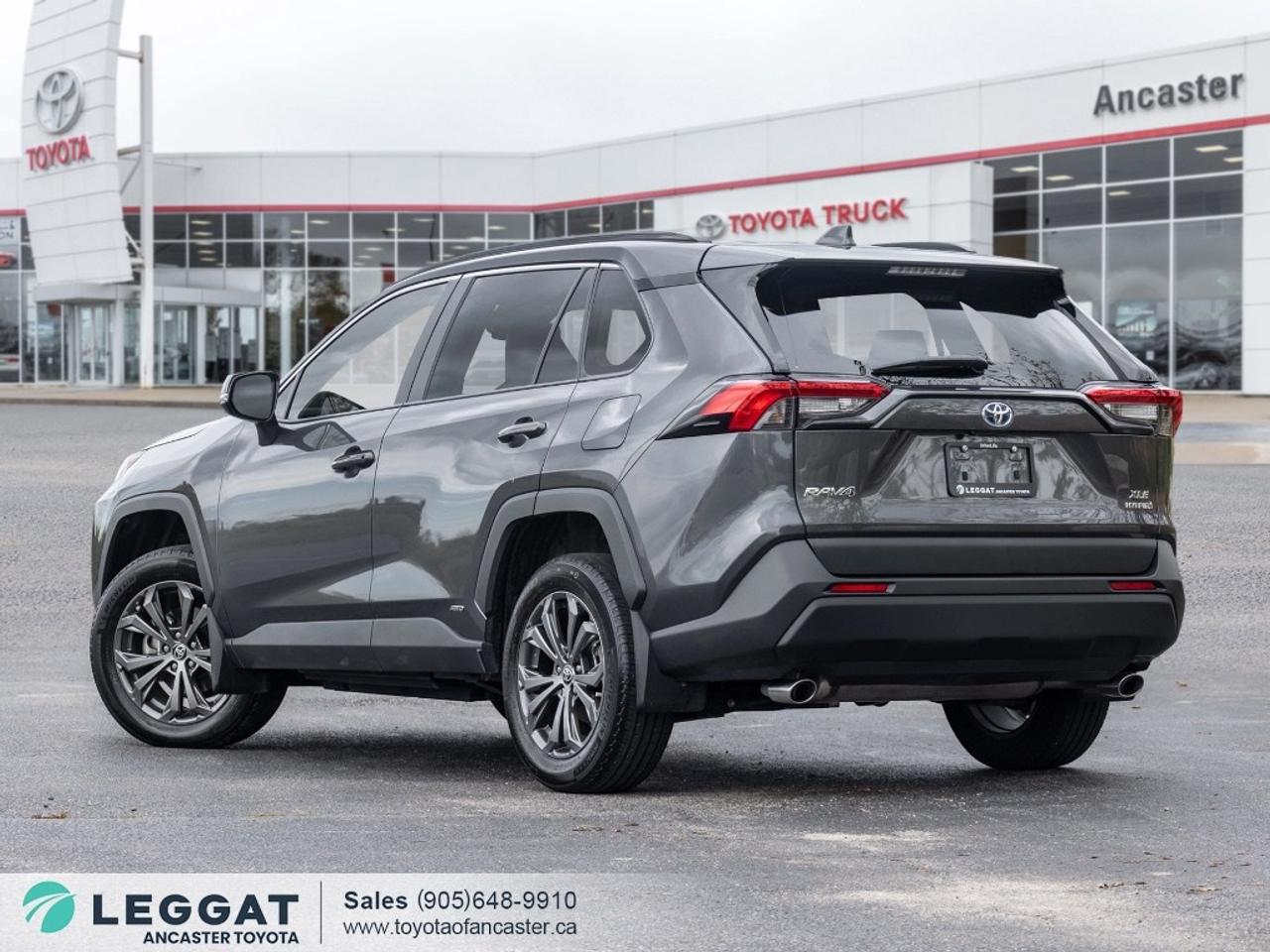 2024 Toyota RAV4 Hybrid Hybrid XLE PREMIUM AWD Photo4