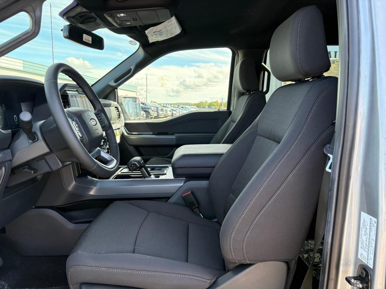 2026 Ford F-150 XLT 4WD SuperCrew 5.5' Box Photo