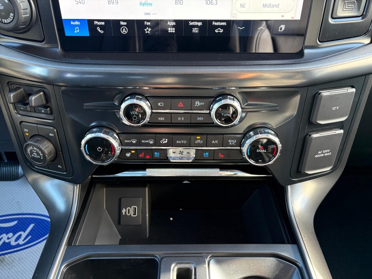 2026 Ford F-150 Lariat 4WD SuperCrew 5.5' Box Photo