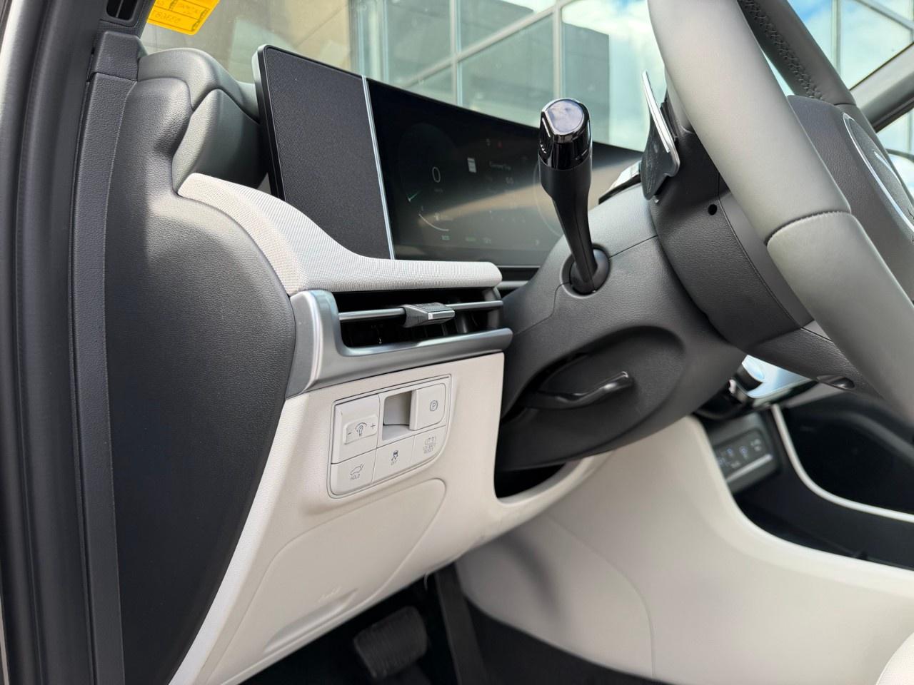 2026 Hyundai Tucson Hybrid Ultimate AWD Photo