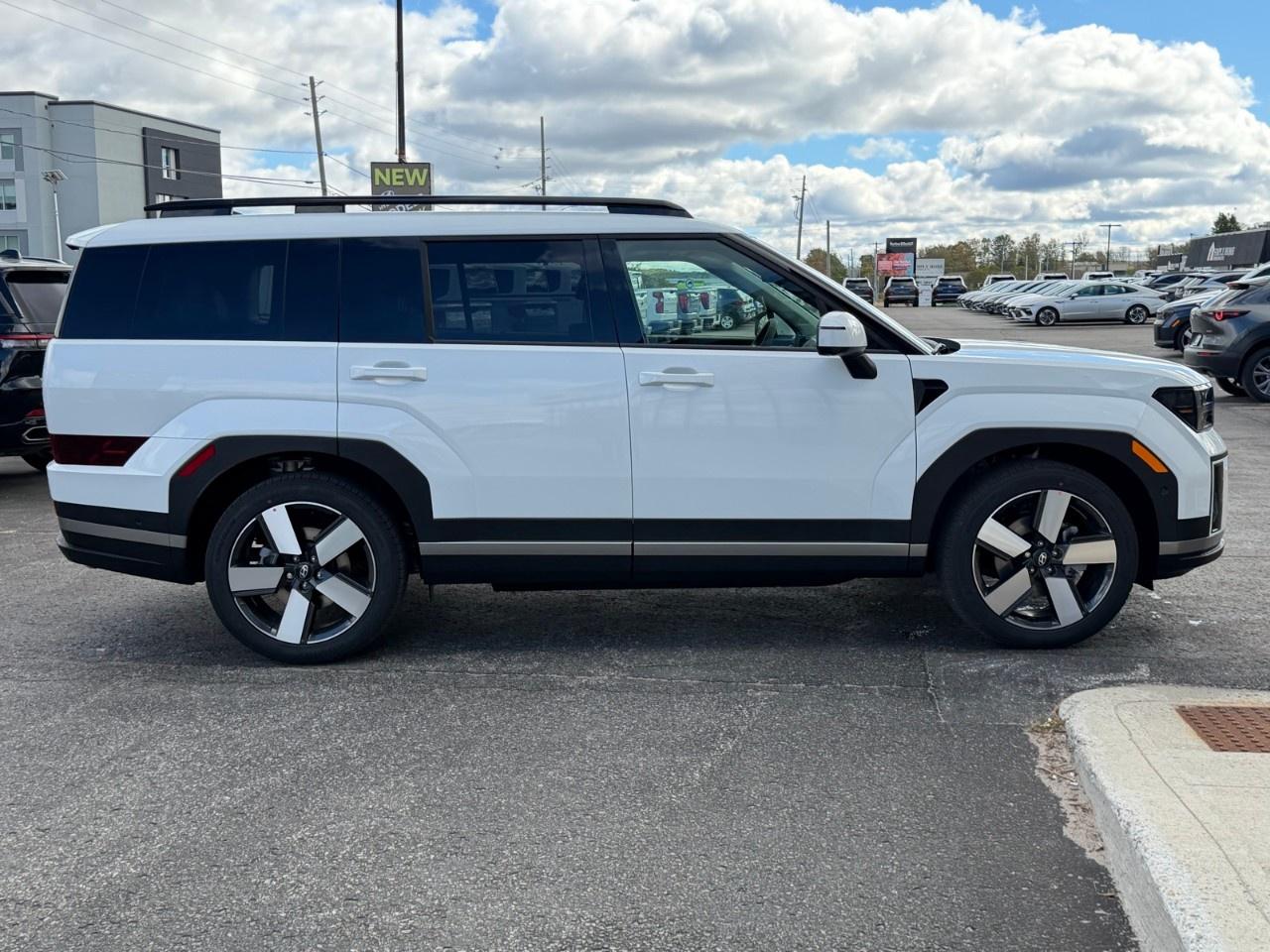 2027 Hyundai Santa Fe Hybrid Luxury AWD Photo