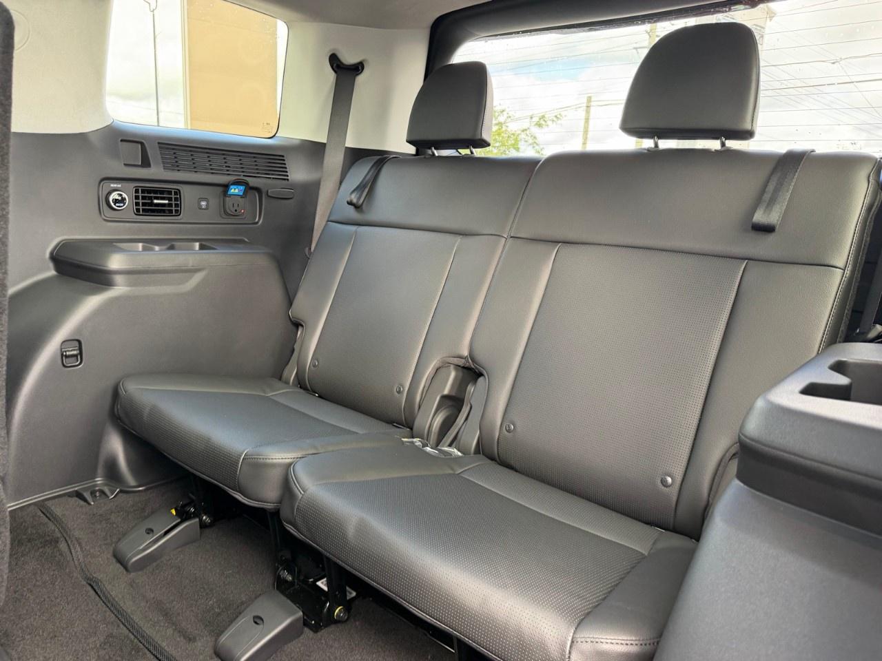 2027 Hyundai Santa Fe Hybrid Luxury AWD Photo