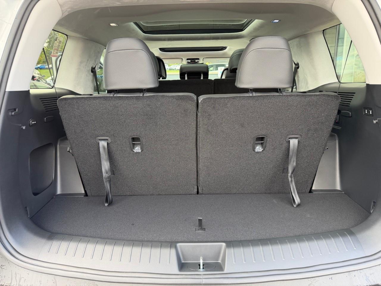 2027 Hyundai Santa Fe Hybrid Luxury AWD Photo