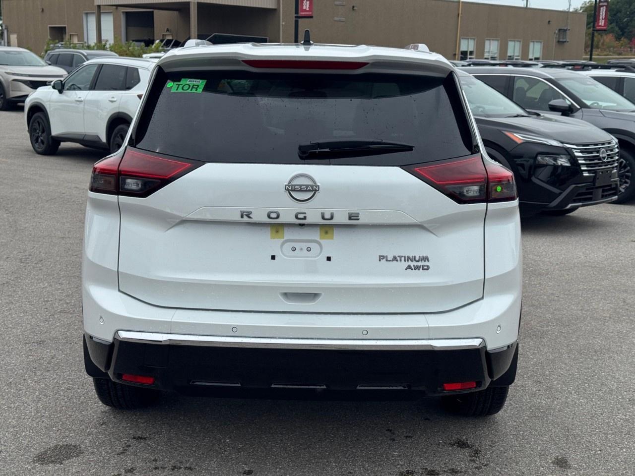 2026 Nissan Rogue AWD Platinum Photo
