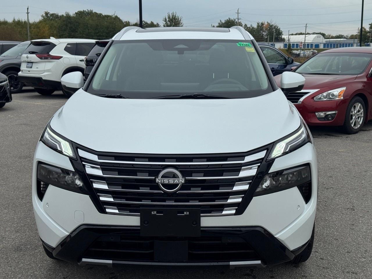2026 Nissan Rogue AWD Platinum Photo