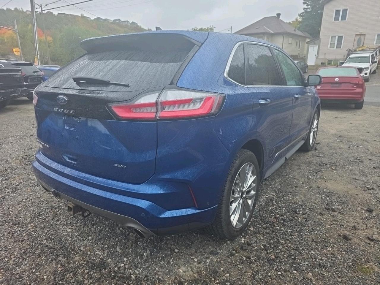 2022 Ford Edge Titanium TITANIUM AWD Photo