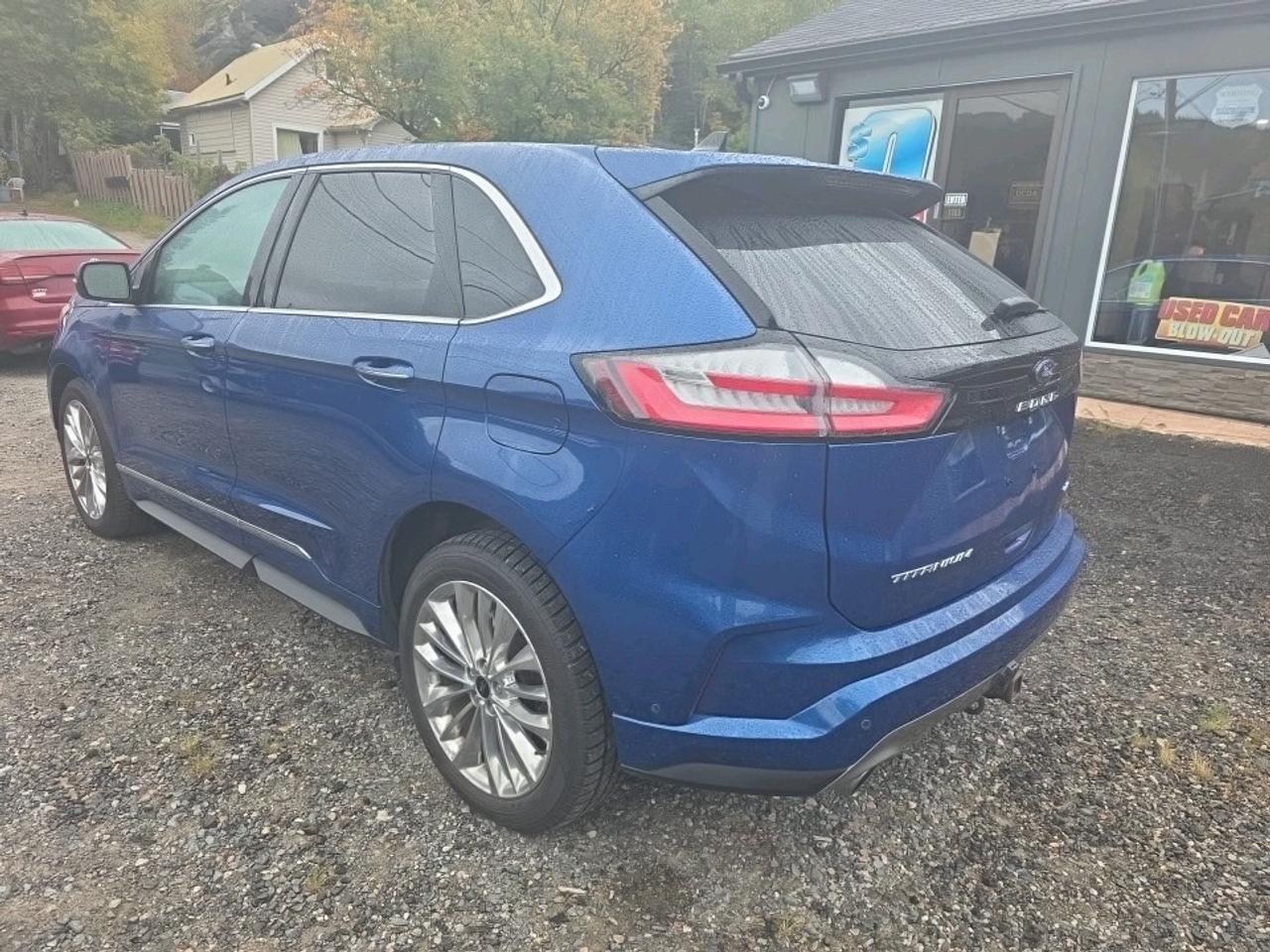 2022 Ford Edge Titanium TITANIUM AWD Photo