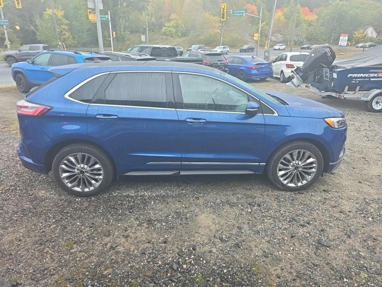 2022 Ford Edge Titanium TITANIUM AWD Photo