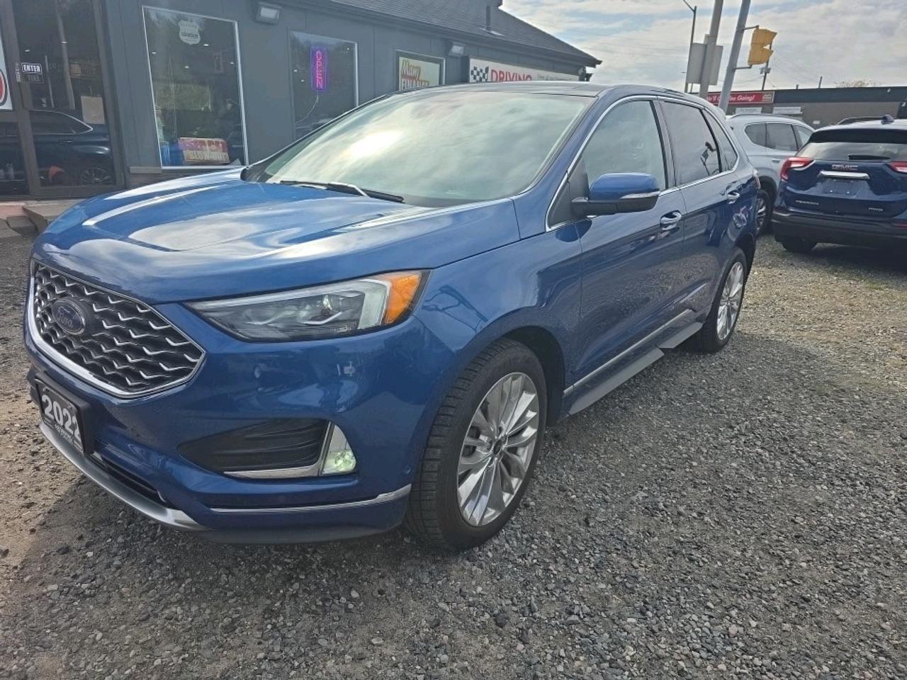 2022 Ford Edge Titanium TITANIUM AWD Photo