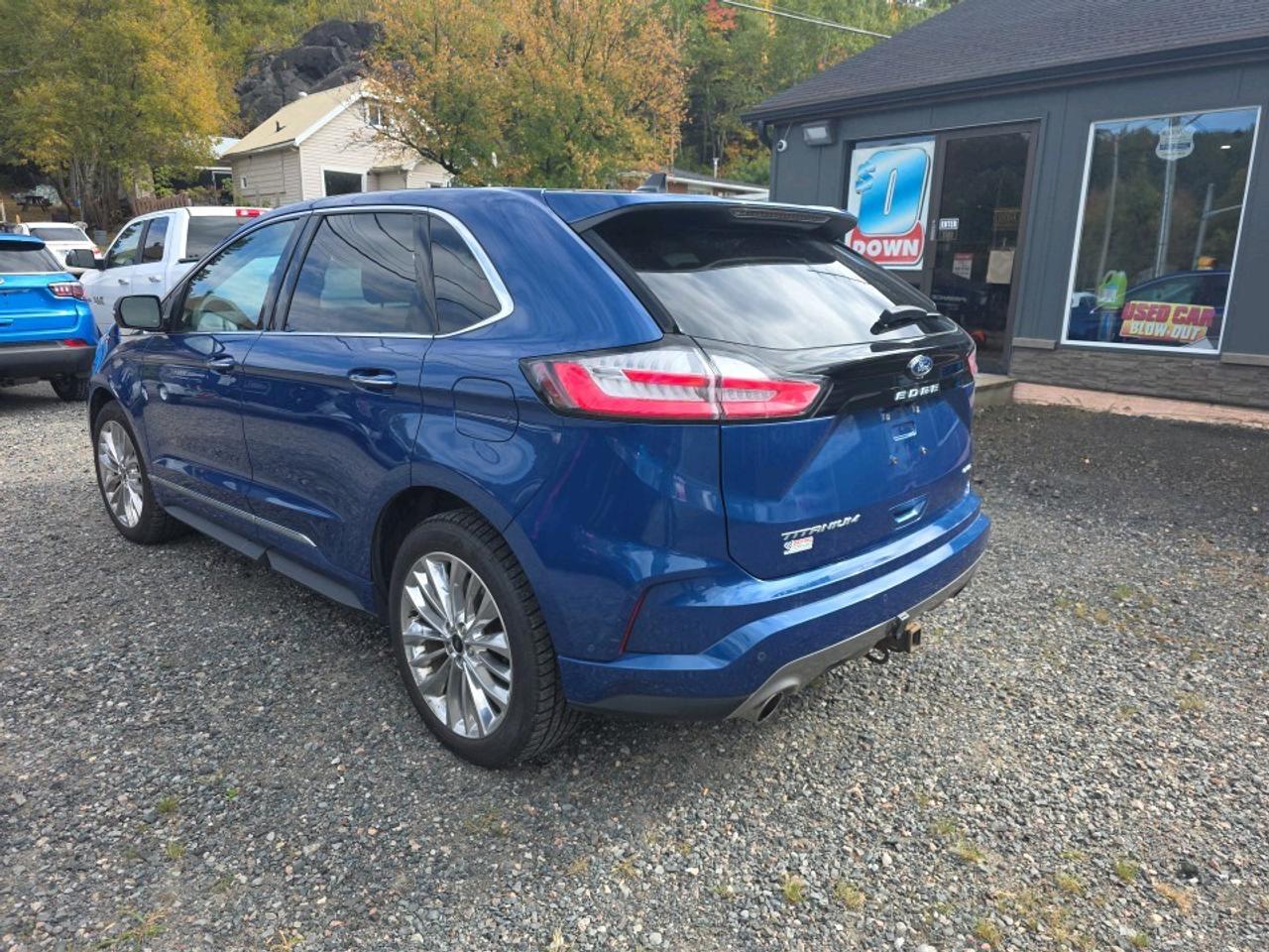 2022 Ford Edge Titanium TITANIUM AWD Photo