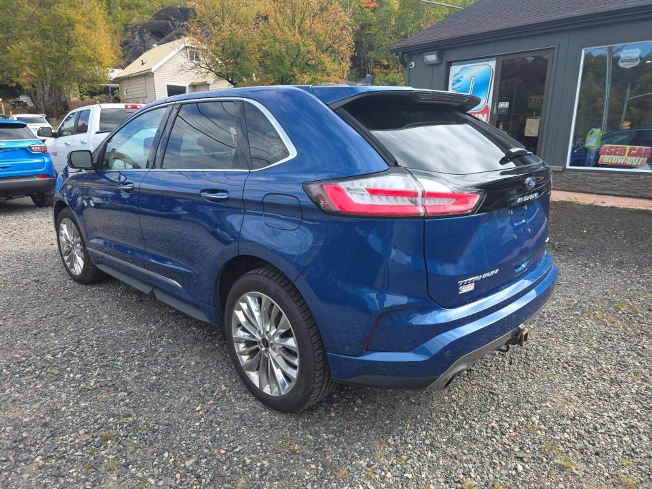 2022 Ford Edge Titanium TITANIUM AWD Photo