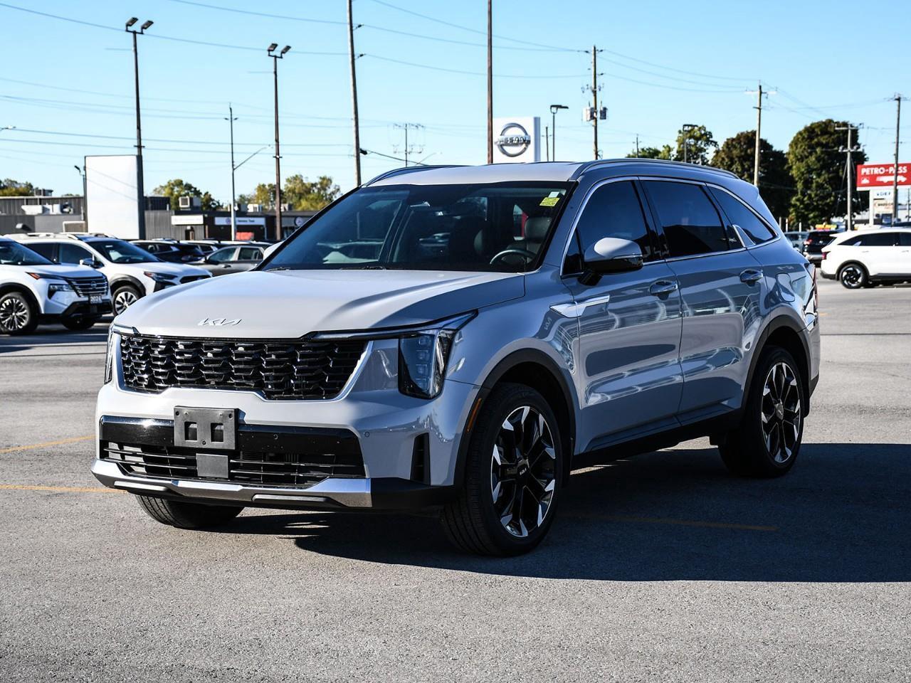 2025 Kia Sorento 2.5T EX 2025 Kia Sorento EX AWD | Heated Leather Seats | Heated Steering Wheel | 6 Passenger | Power Liftgate | Smart Cruise Control | Blind Spot | 12.3 Multimedia Touchscreen Photo2