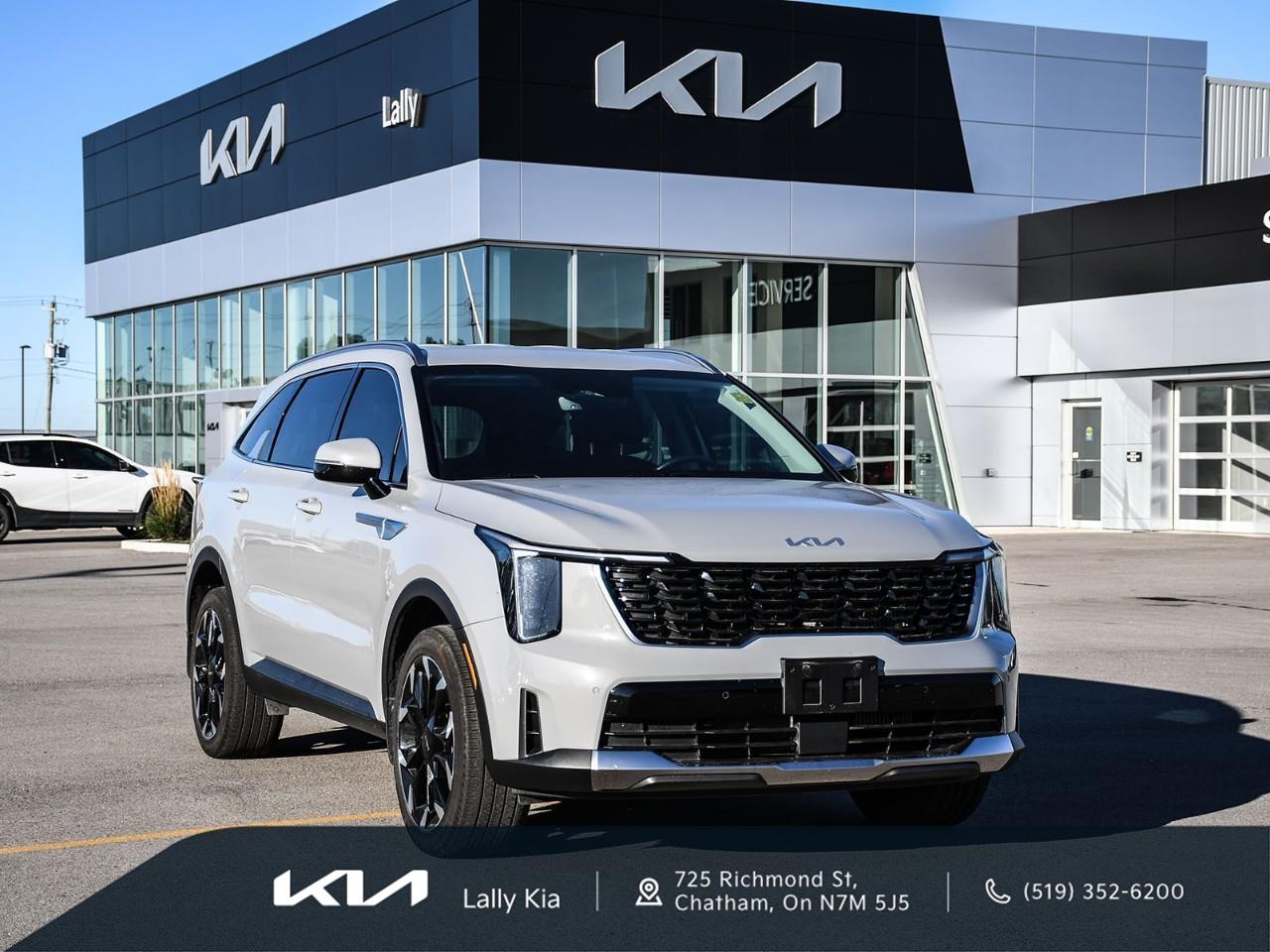 2025 Kia Sorento 2.5T EX 2025 Kia Sorento EX AWD | Heated Leather Seats | Heated Steering Wheel | 6 Passenger | Power Liftgate | Smart Cruise Control | Blind Spot | 12.3 Multimedia Touchscreen Photo