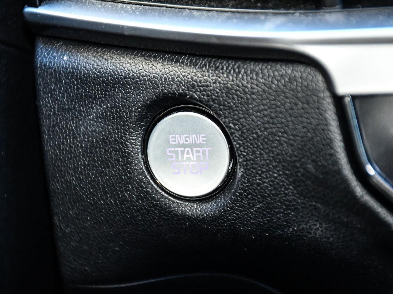 2025 Kia Sorento 2.5T EX 2025 Kia Sorento EX AWD | Heated Leather Seats | Heated Steering Wheel | 6 Passenger | Power Liftgate | Smart Cruise Control | Blind Spot | 12.3 Multimedia Touchscreen Photo