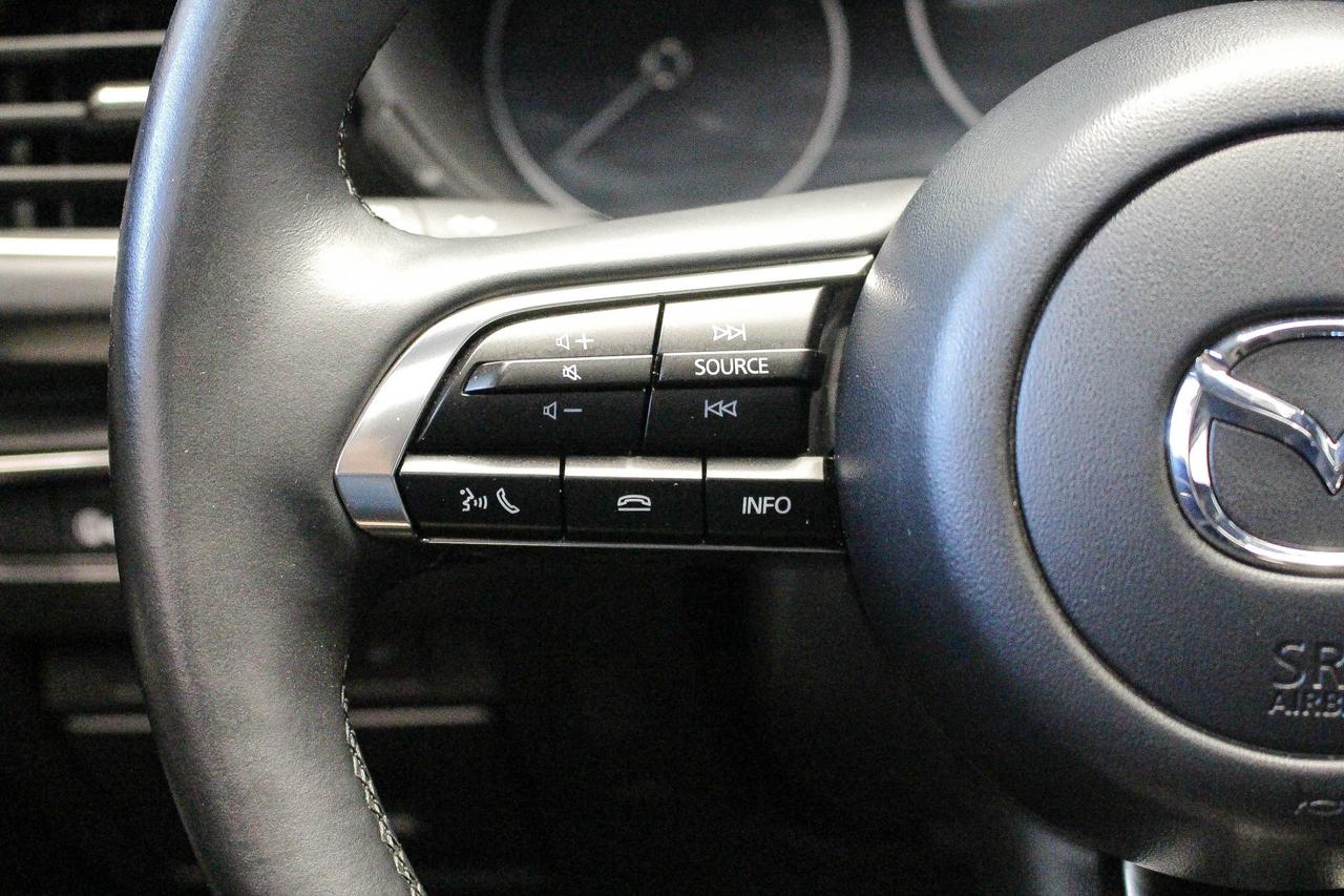2024 Mazda MAZDA3 GS MAZDA CERTIFIED PRE-OWNED - LOW KMS - LEATHERETTE SEATS - APPLE CARPLAY AND ANDROID AUTO Photo