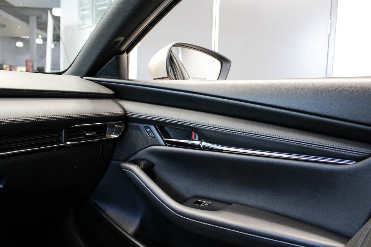 2024 Mazda MAZDA3 GS MAZDA CERTIFIED PRE-OWNED - LOW KMS - LEATHERETTE SEATS - APPLE CARPLAY AND ANDROID AUTO Photo