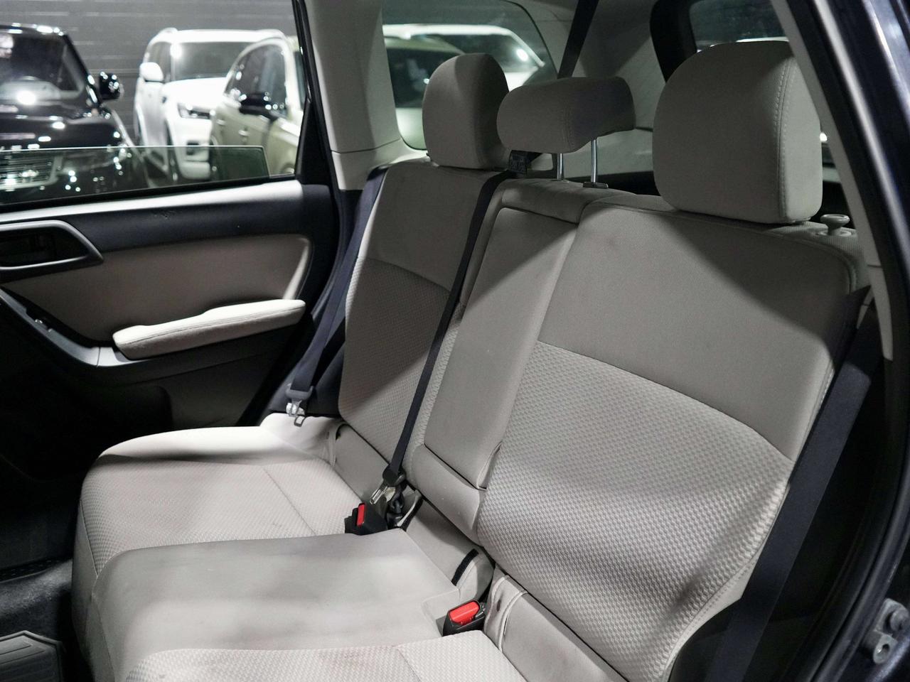 2015 Subaru Forester i Convenience Photo
