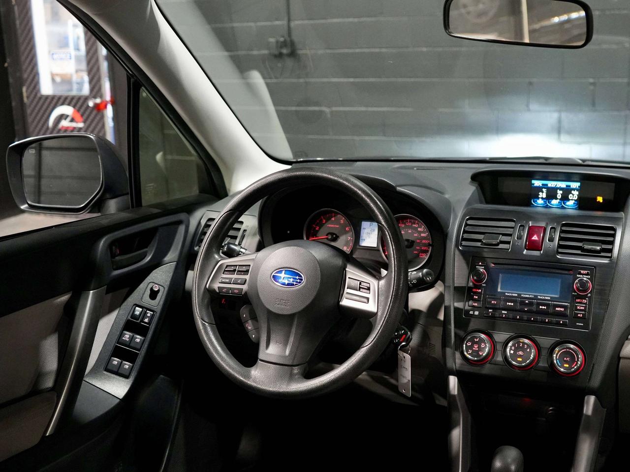 2015 Subaru Forester i Convenience Photo