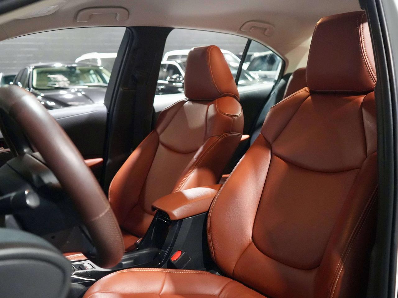 2020 Toyota Corolla LE| WINTER TIRES AND RIMS INC| Photo