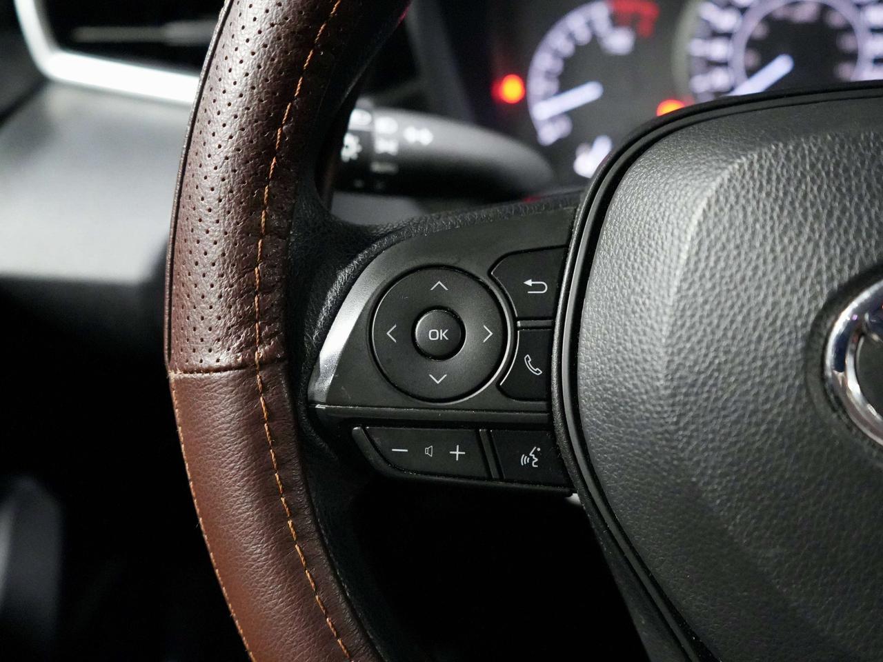 2020 Toyota Corolla LE| WINTER TIRES AND RIMS INC| Photo