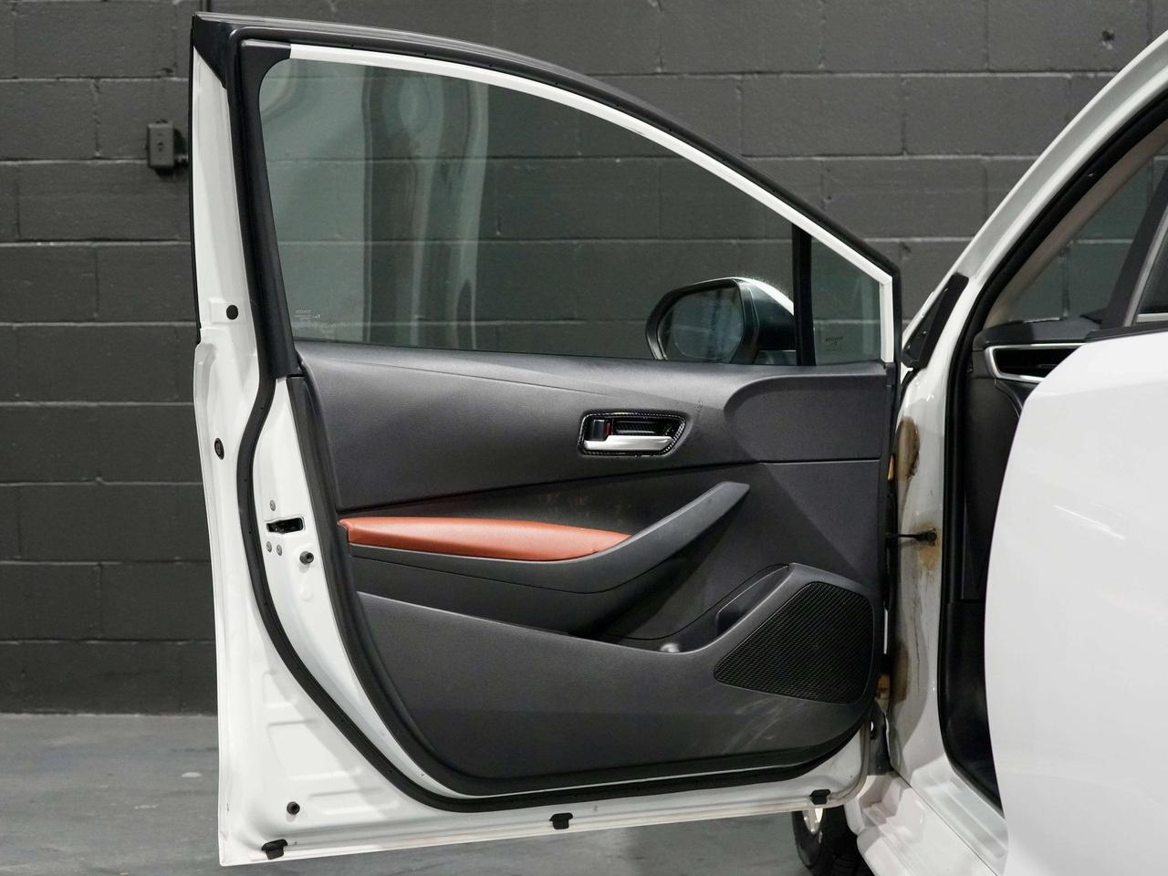 2020 Toyota Corolla LE| WINTER TIRES AND RIMS INC| Photo