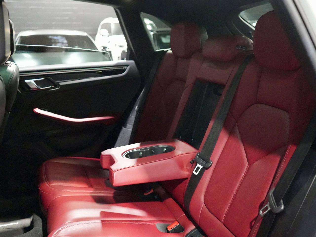 2023 Porsche Macan NO ACCIDENT| S |BOSE|DRIVERASSIST|RED INT|PANO|360 Photo