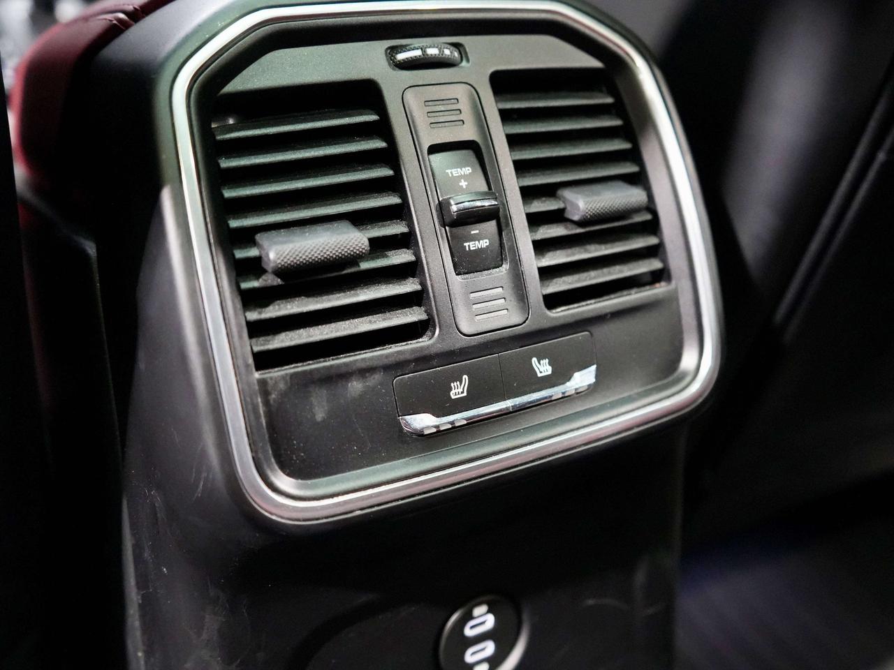 2023 Porsche Macan NO ACCIDENT| S |BOSE|DRIVERASSIST|RED INT|PANO|360 Photo