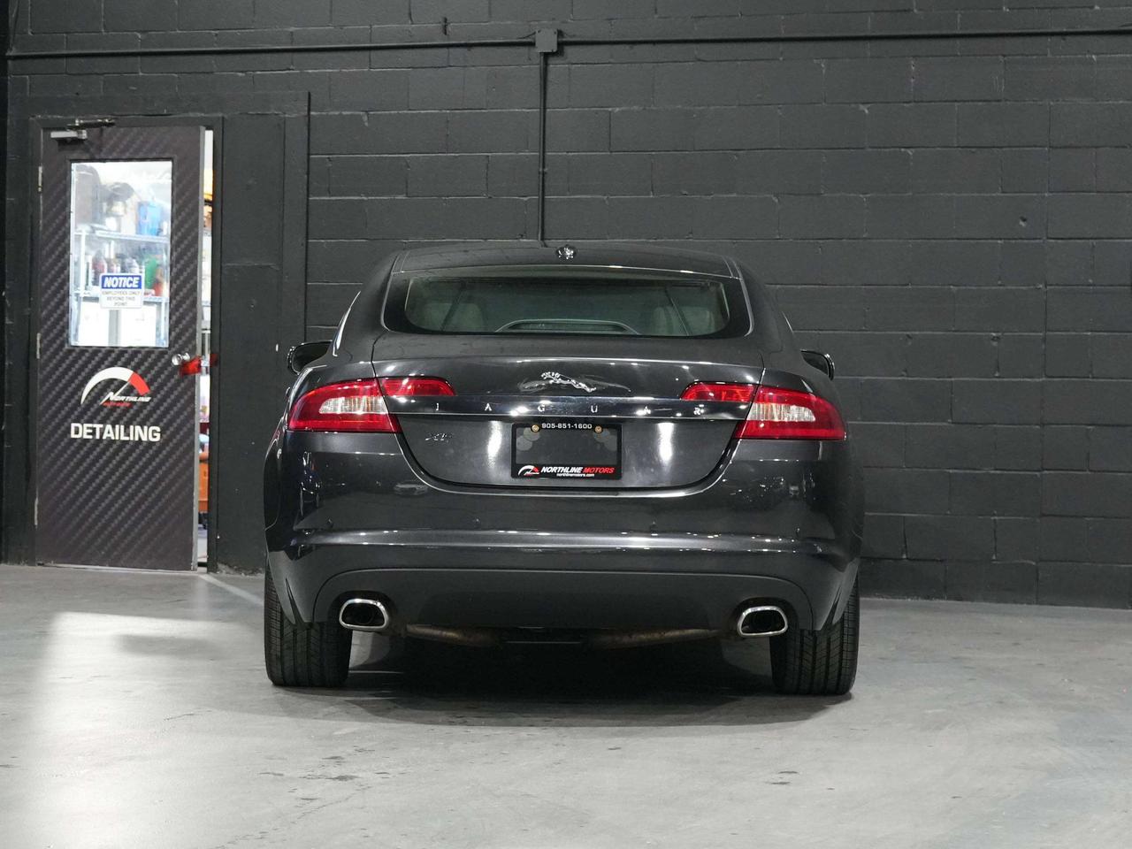2011 Jaguar XF Premium Luxury|No Accident| V8 | Photo