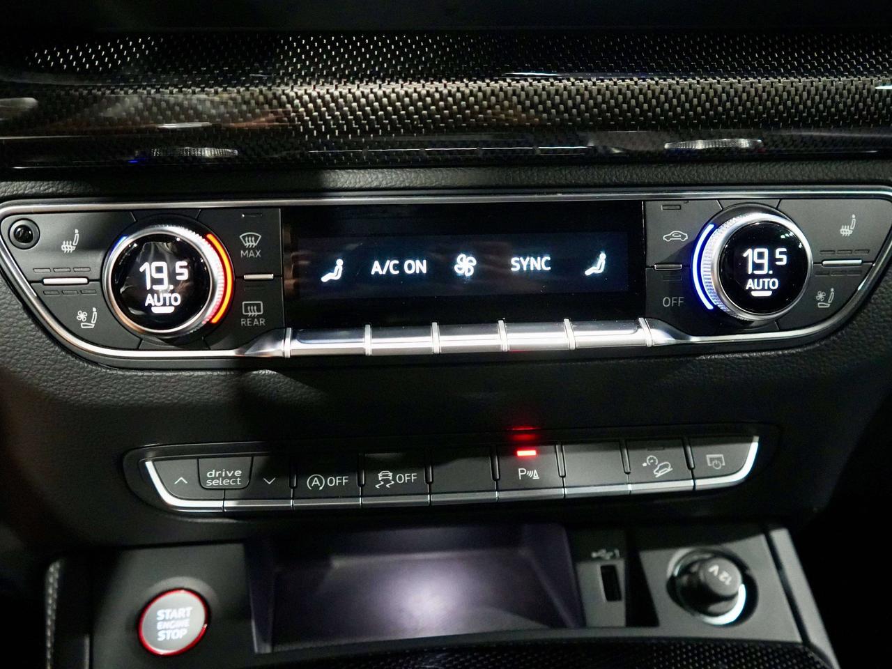 2021 Audi SQ5 Technik|SPORTBACK|HUD|360|B&O|PANO|CARBON INT| Photo