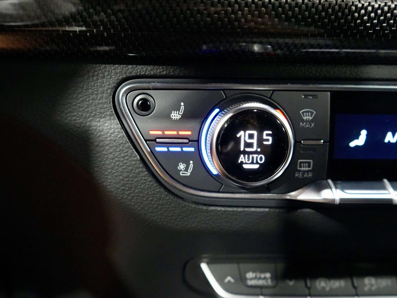 2021 Audi SQ5 Technik|SPORTBACK|HUD|360|B&O|PANO|CARBON INT| Photo