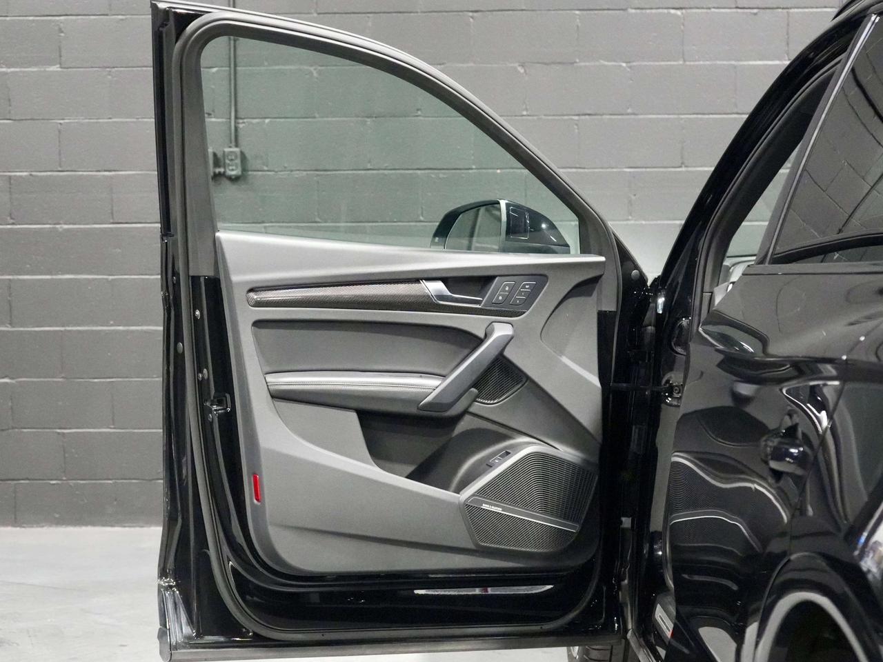 2021 Audi SQ5 Technik|SPORTBACK|HUD|360|B&O|PANO|CARBON INT| Photo
